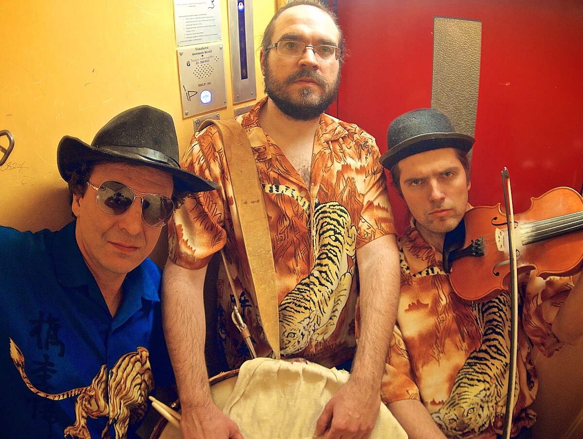 Zoord Power Folk from Hungary with JewÂ´s Harp